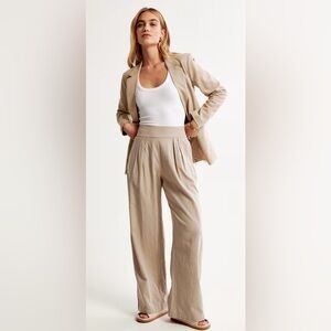 Abercrombie extra-wide leg linen pant, size small